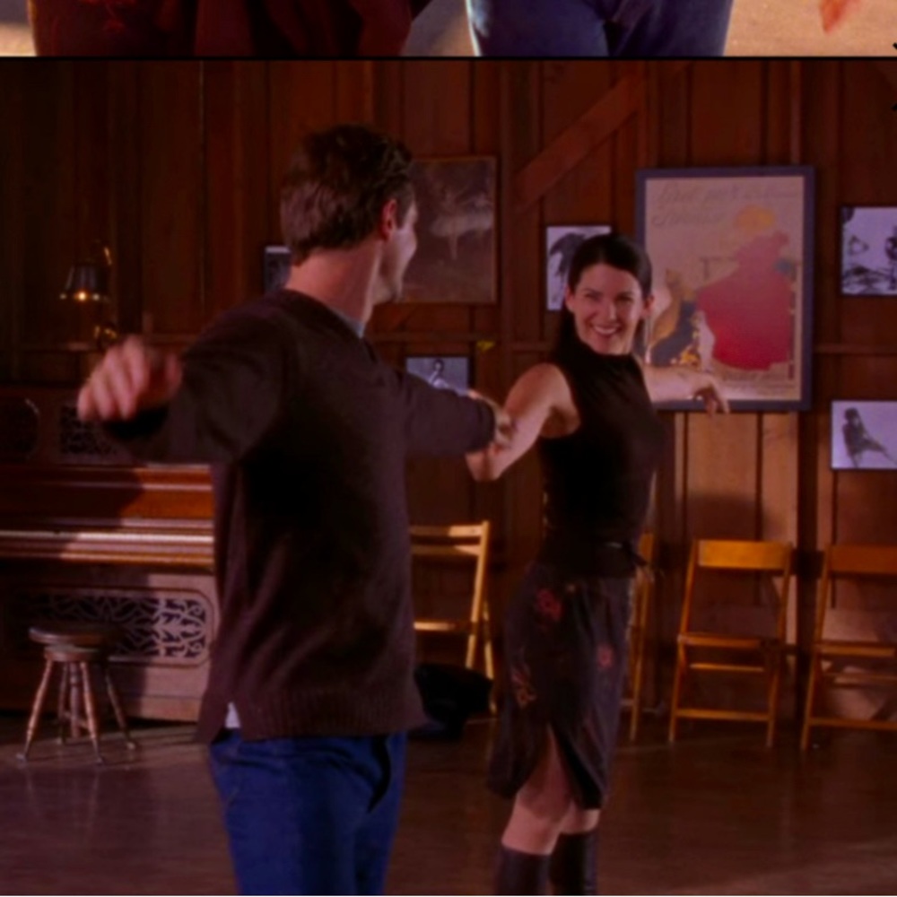 Vintage Sleeveless Turtleneck As Seen on Lorelai in Gilmore Girls